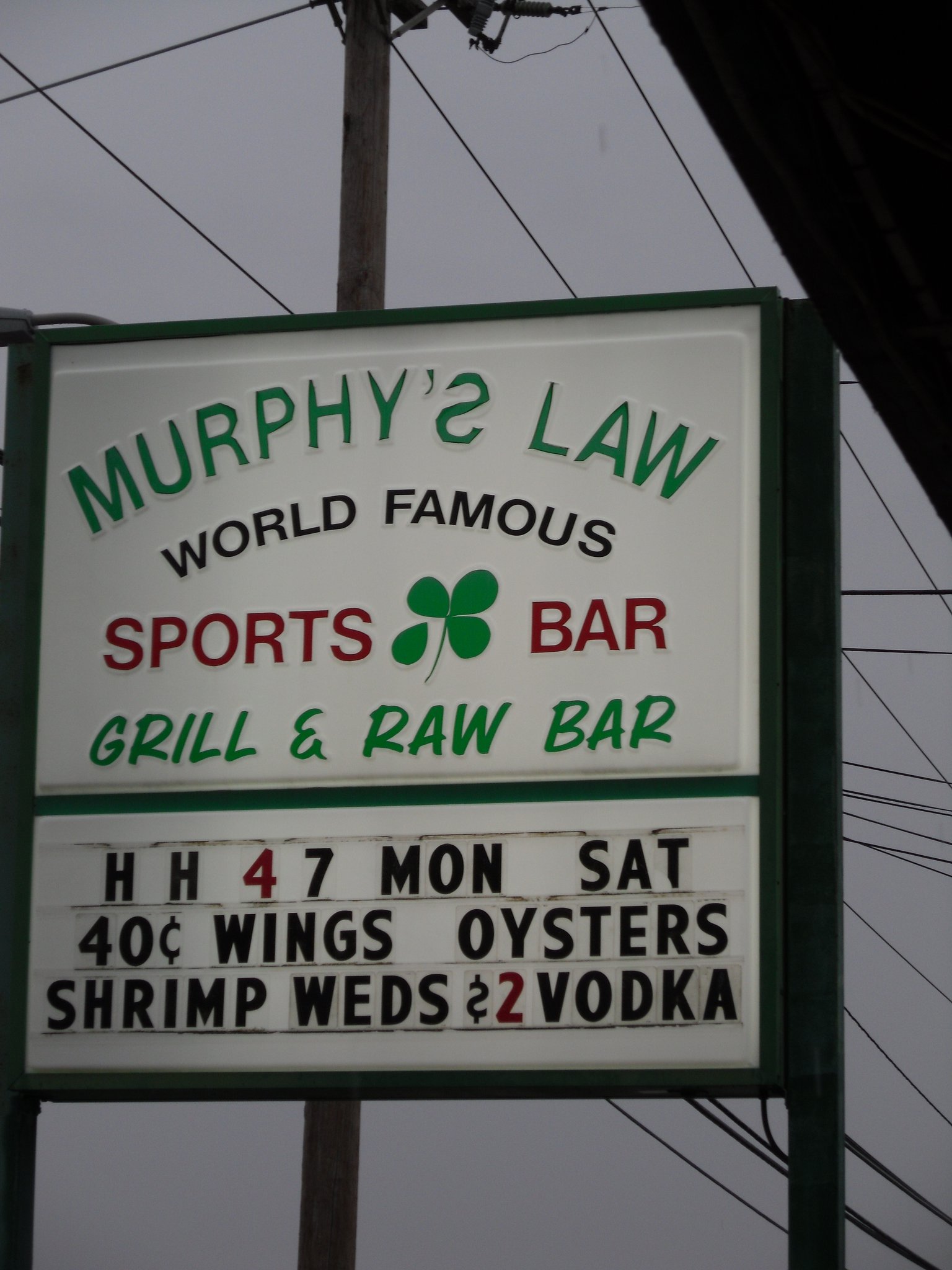 Murphy's Law Sports & Raw Bar