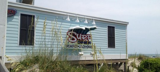 Surf Diner offers wide variety on Surfside Beach pier