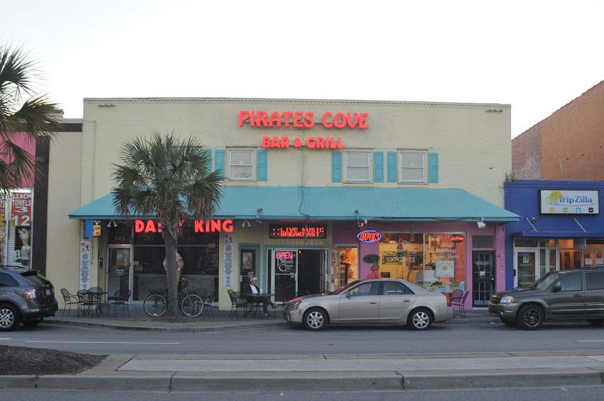 Pirate's Cove Lounge