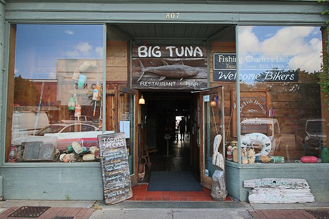 Big Tuna Raw Bar