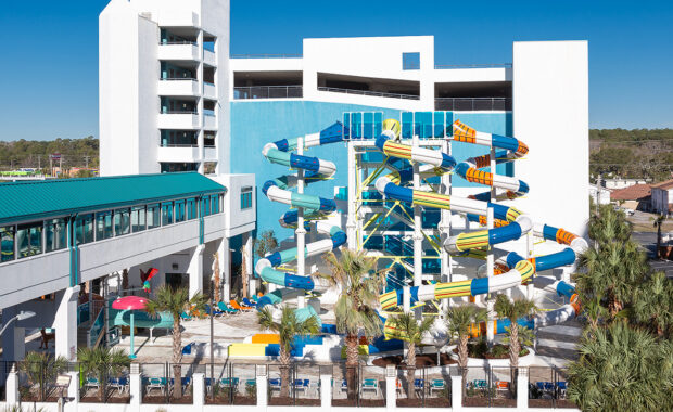 Free Night + Waterpark! Free Night + Waterpark!