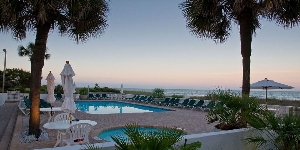 Classic Myrtle Beach Hotels - MyrtleBeach.com