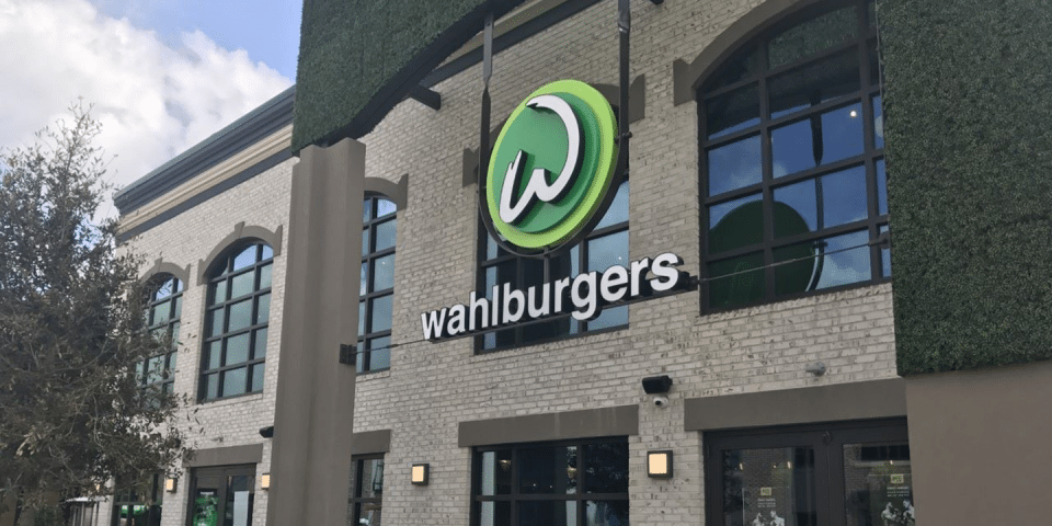 Wahlburgers