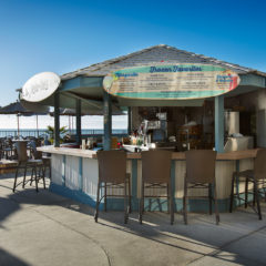 Myrtle Beach Hotels With a Tiki Bar