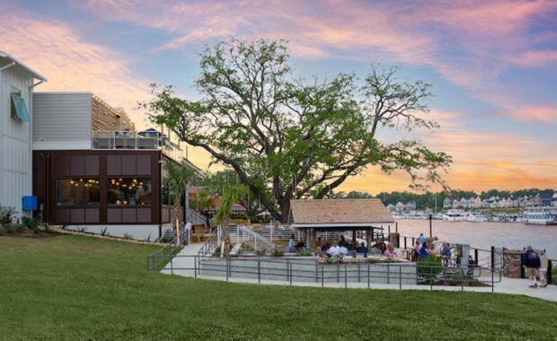 Barefoot Landing Welcomes New Waterfront Restaurant