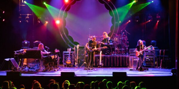 The Machine Performs Pink Floyd