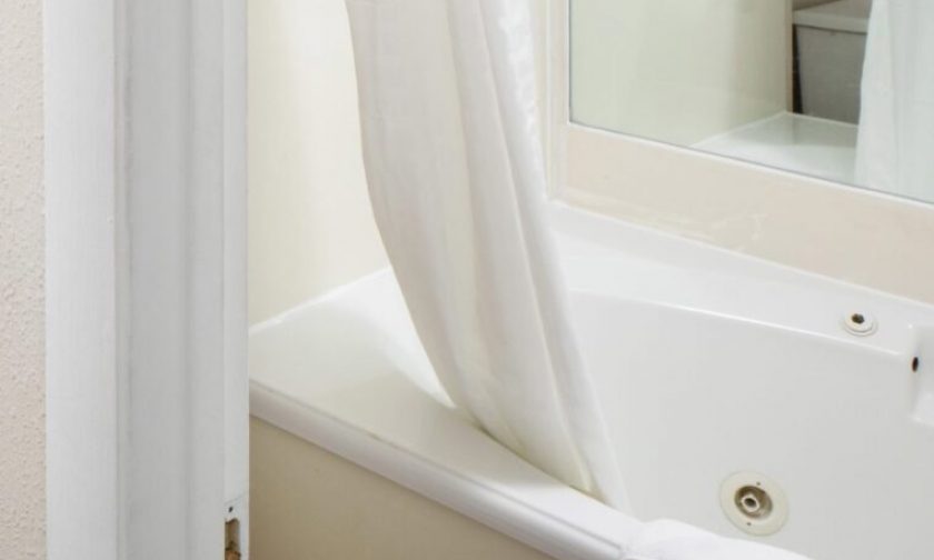 Whirlpool Suite Sea Crest Resort